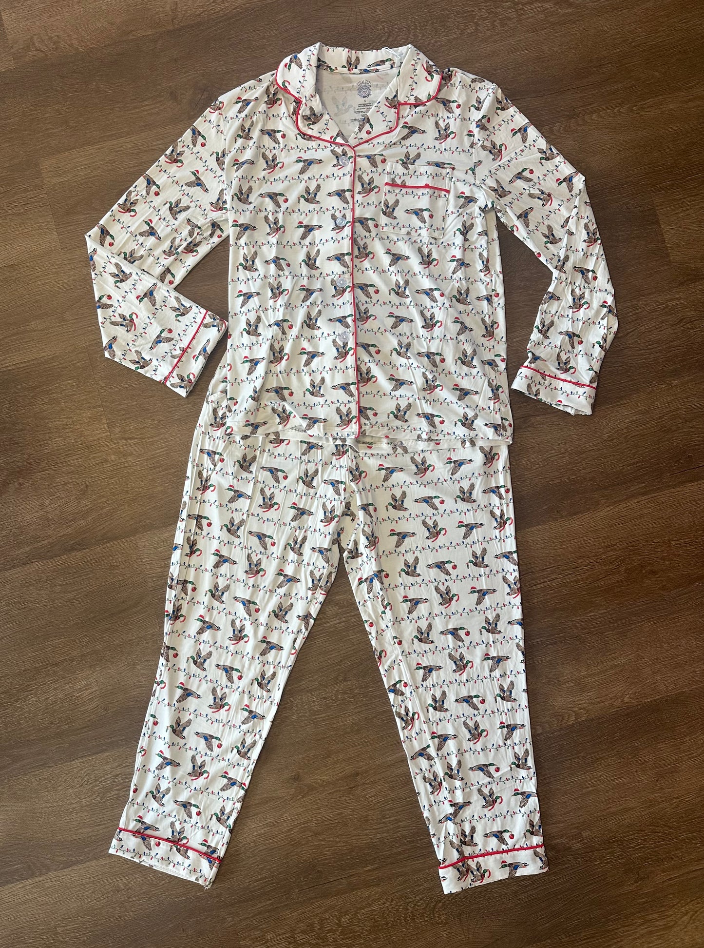 Women's Merry Mallards Button Up Set