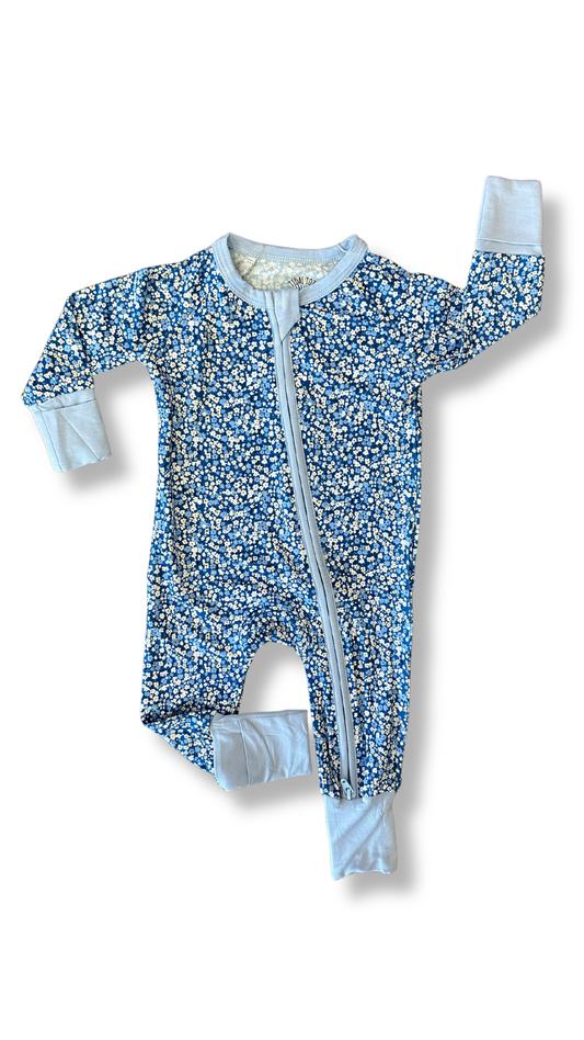 Chapel Charm Blue Zippy
