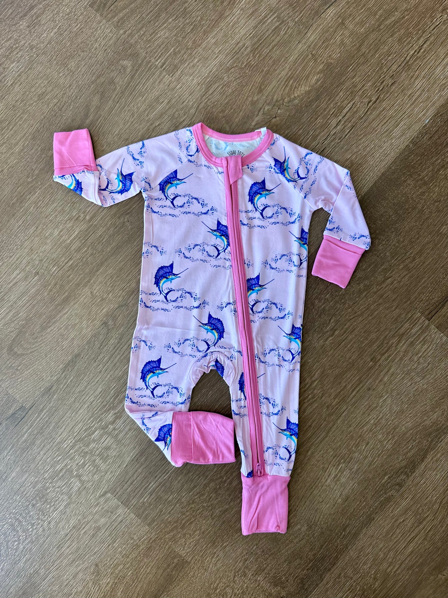 Summertime Sails Pink Zippy